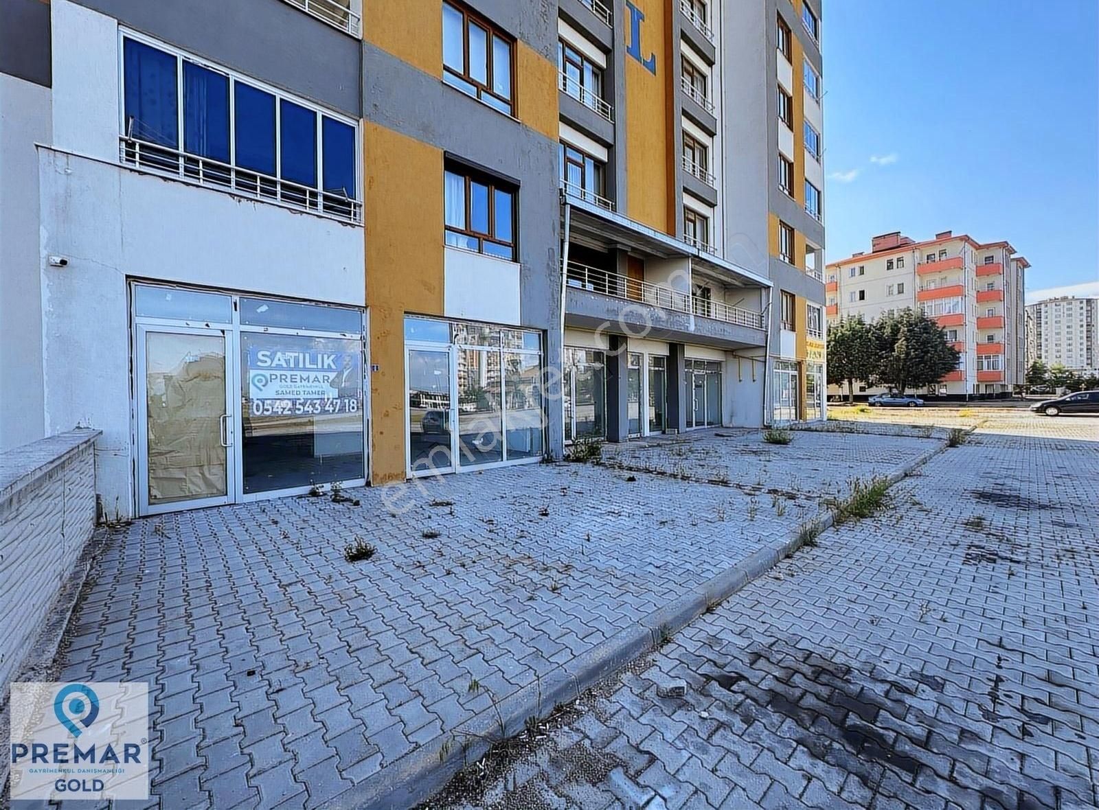 Melikgazi Bahçelievler Satılık Dükkan & Mağaza Serkentte Satılık 180m2 Bodrumlu Meskenli Dükkan