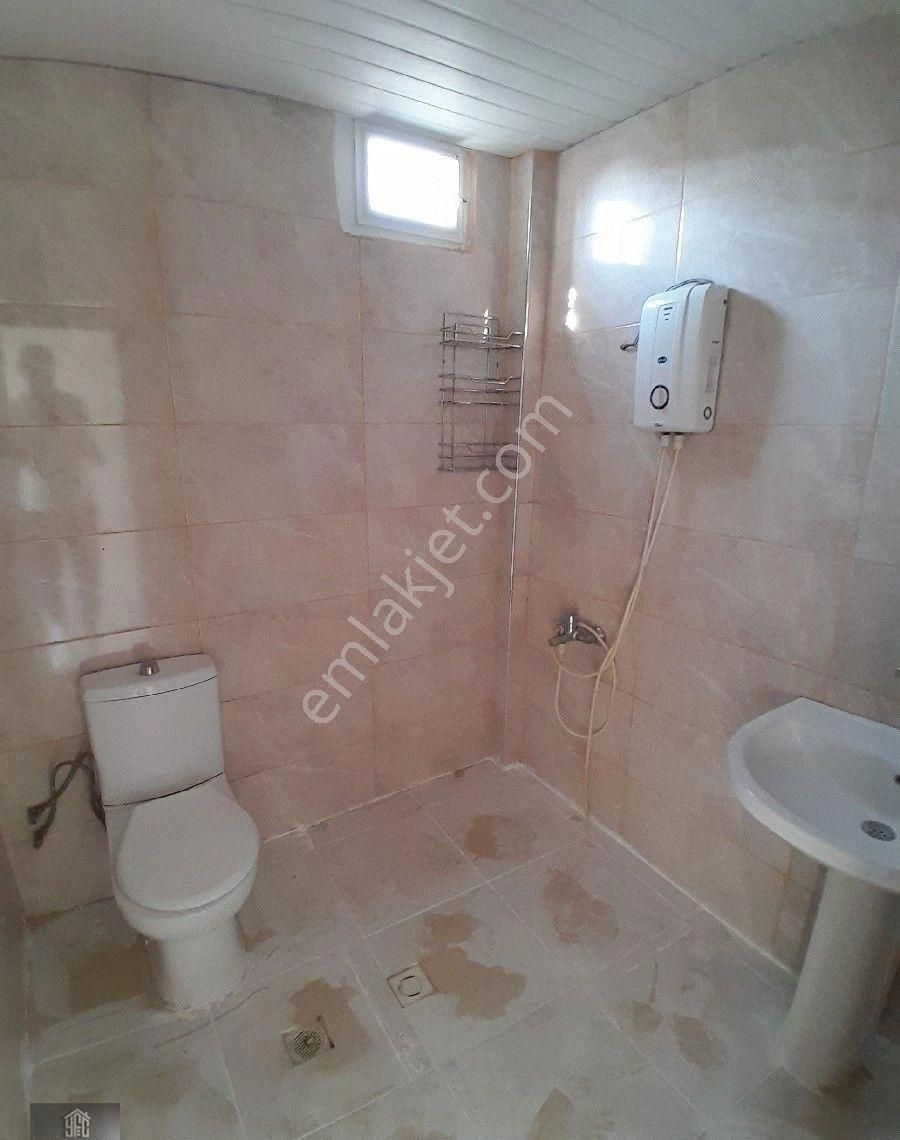 Seyhan Bahçelievler Kiralık Daire Bahçelievler'de 3+1 Açık Mutfak Kiralık Daire