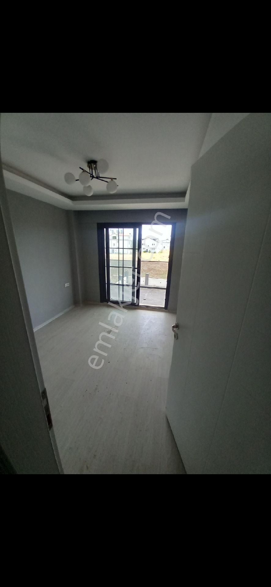 Seydikemer De Komple Satılık Bina Hastane Yolunda - Görsel 11