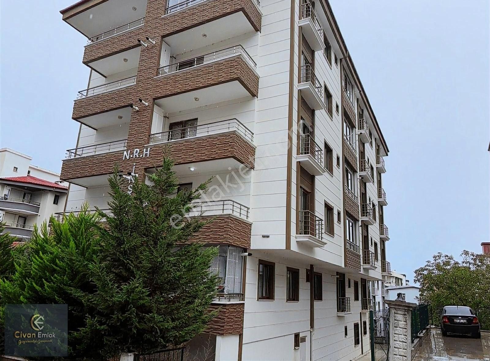 Samsun Atakum Eşyalı Kiralık Daire Civan'dan Körfezde Eşyalı Arakat Tramvaya 250m Kiralık 1+1 Daire