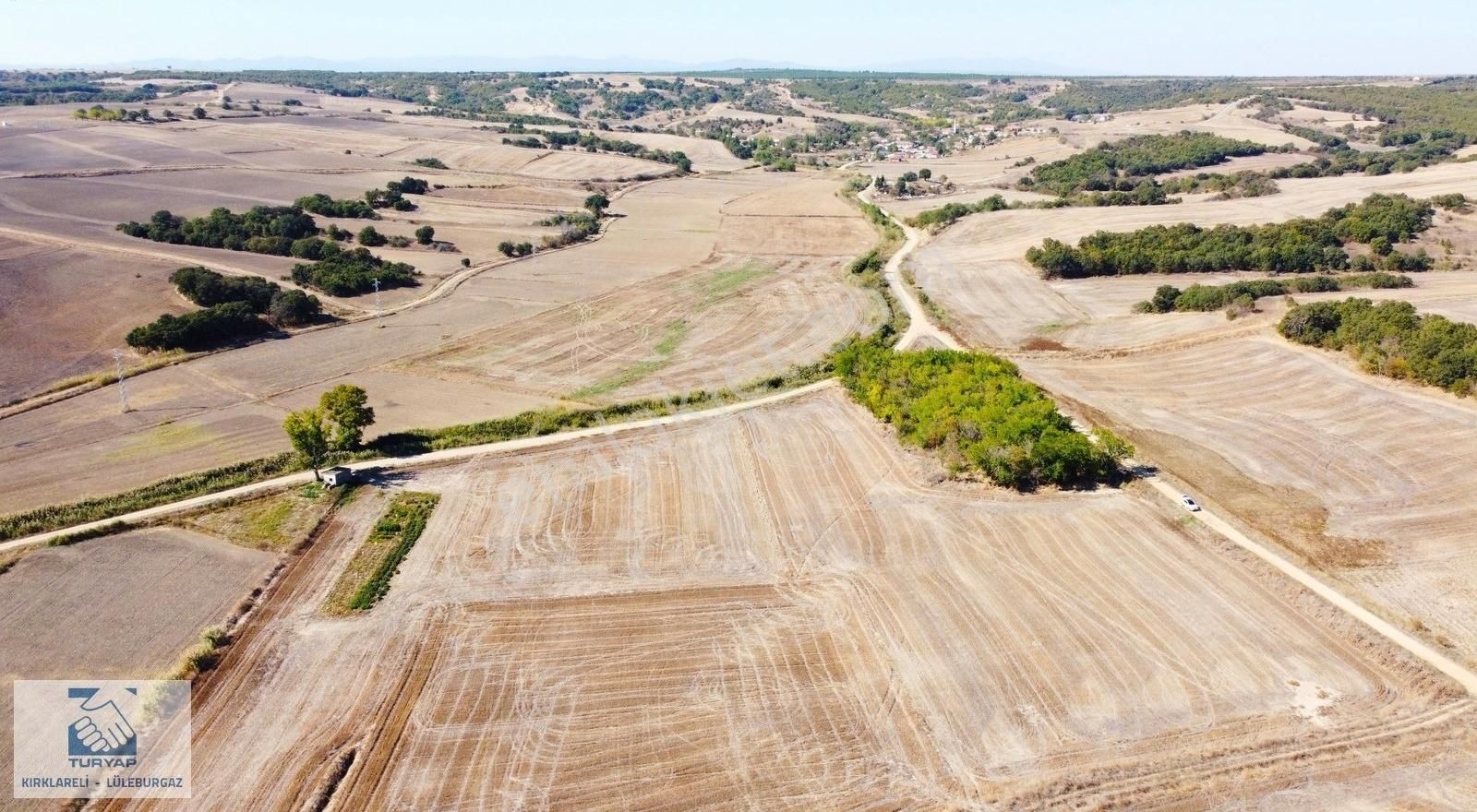 Meriç Akıncılar Köyü Satılık Tarla Turyap'tan Edirne Meriç Akıncılar'da 7.190m² Satılık Arazi