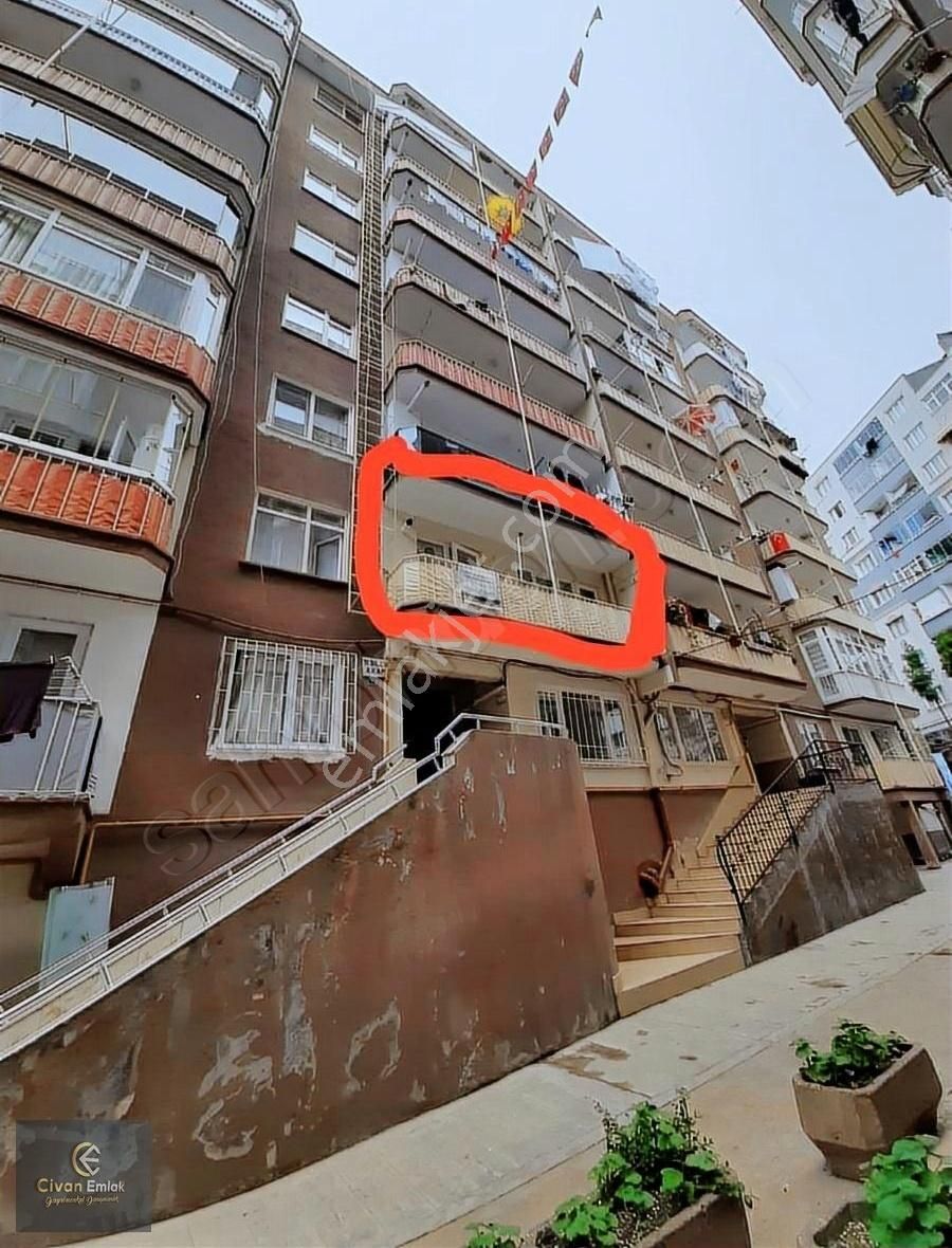 İlkadım Liman Satılık Daire Civandan Gençlik Parkı Yakınında Kelepir 3+1 Daire