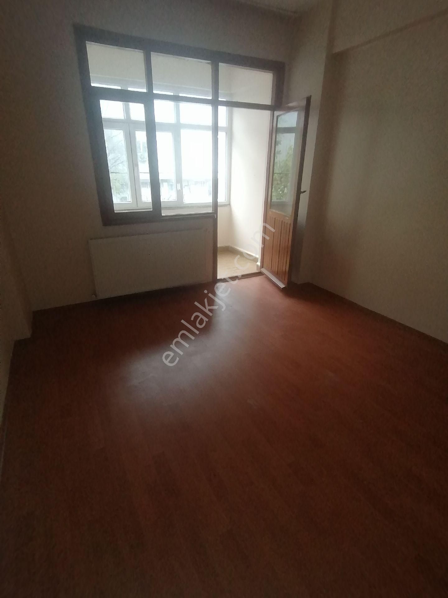 Ümraniye Tepeüstü Ihlamurkuyu Metro 500 Metre Yürüme Kiralık Daire - Görsel 2