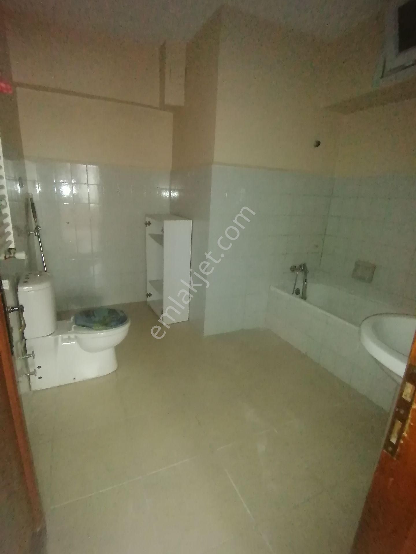 Ümraniye Tepeüstü Ihlamurkuyu Metro 500 Metre Yürüme Kiralık Daire - Görsel 7