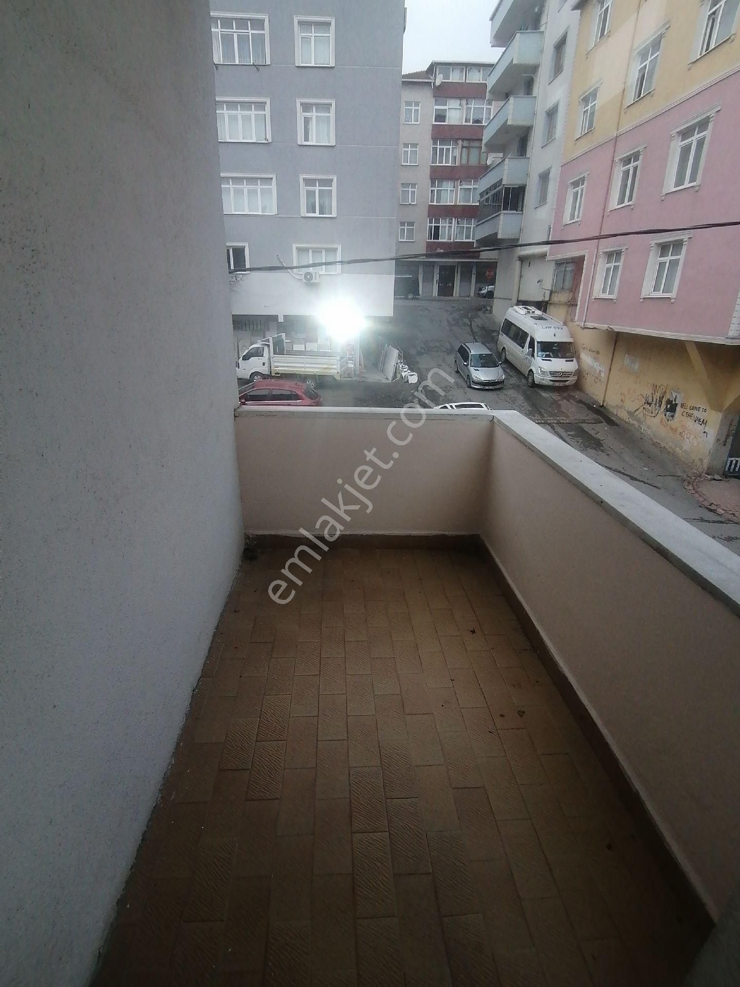 Ümraniye Tepeüstü Ihlamurkuyu Metro 500 Metre Yürüme Kiralık Daire - Görsel 20