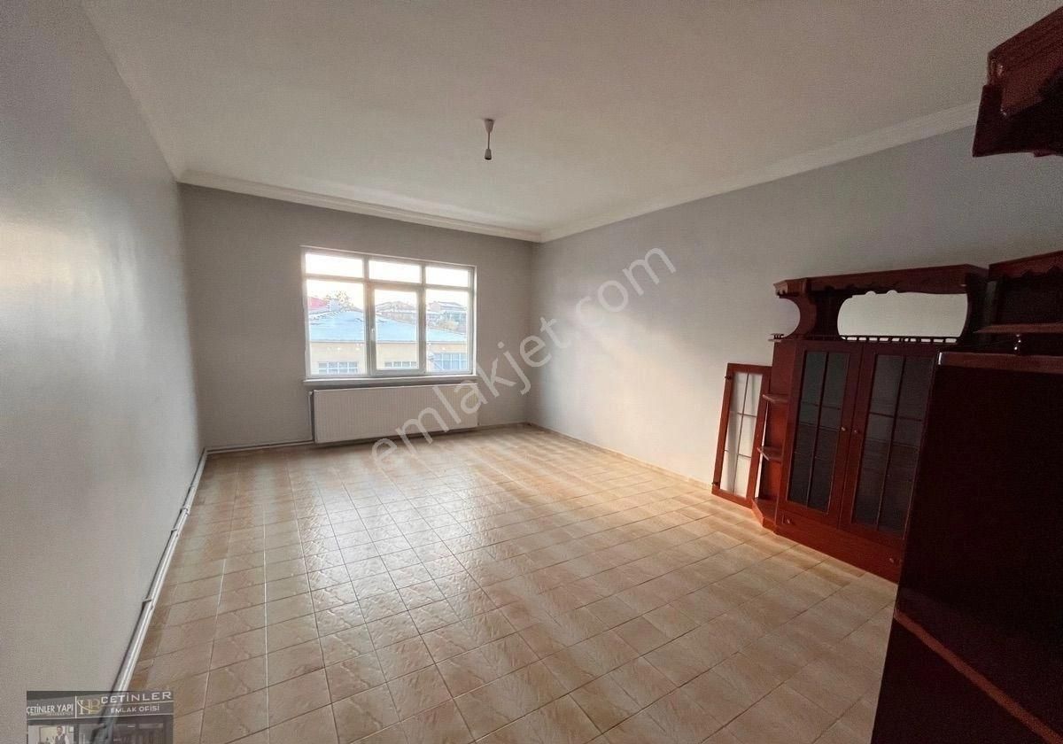 Polatlı Cumhuriyet Kiralık Daire Çetinler Emlaktan Çarşıda 3+1 Kiralık Daire