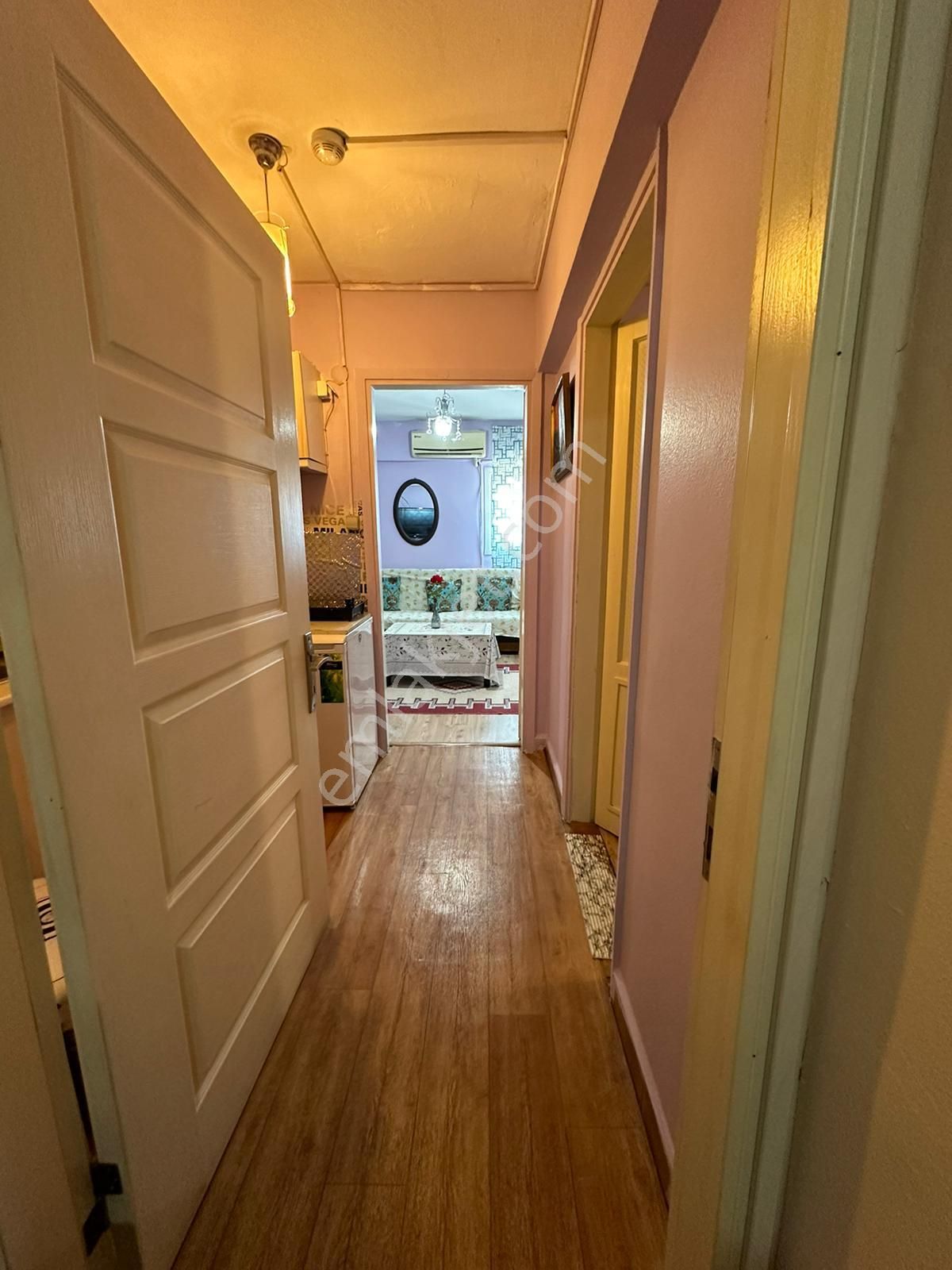 Şişli Elmadağ'da Her Şey Dahil Eşyalı (1+1) Kiralık Daire - Görsel 2