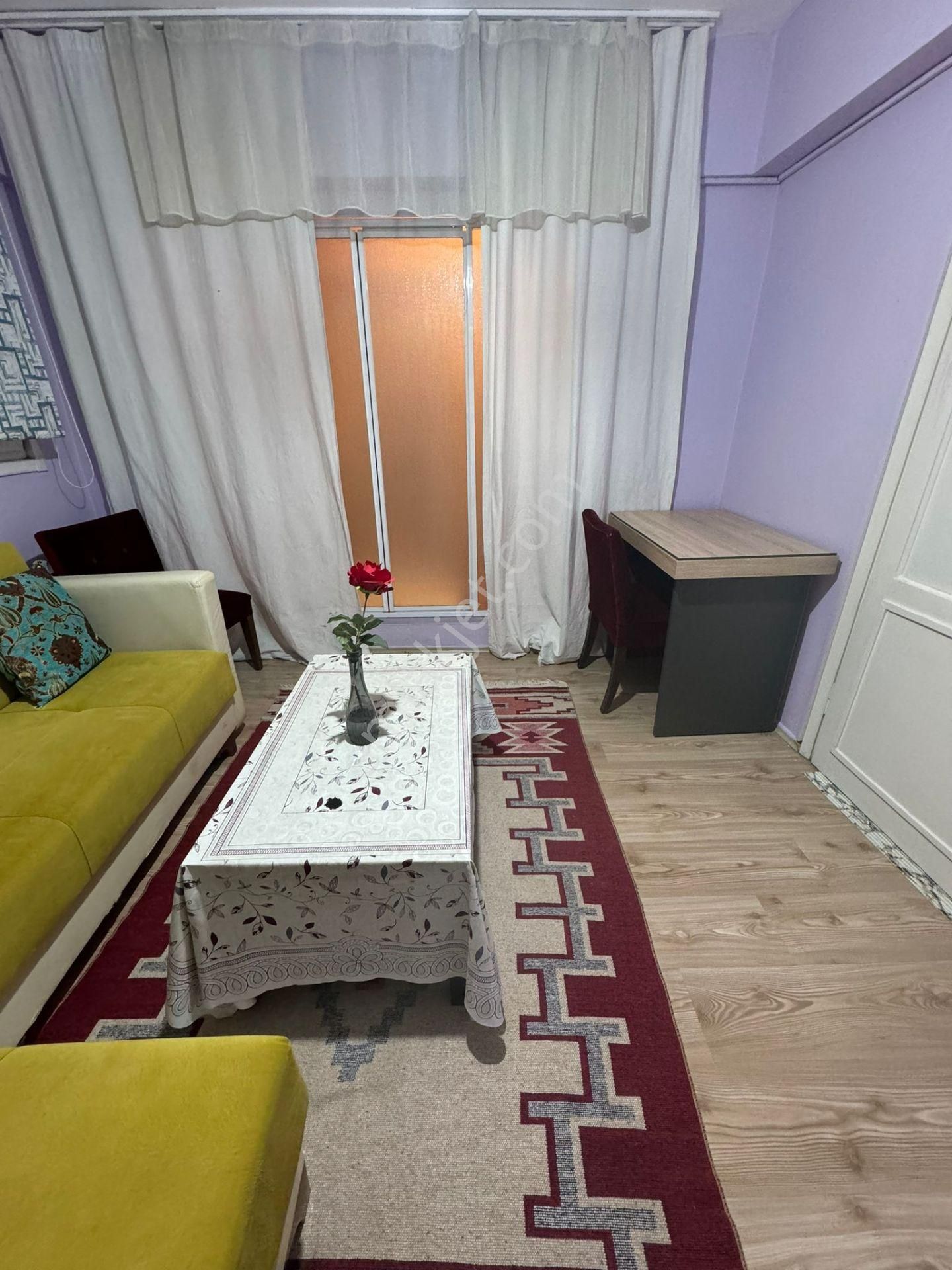 Şişli Elmadağ'da Her Şey Dahil Eşyalı (1+1) Kiralık Daire - Görsel 7