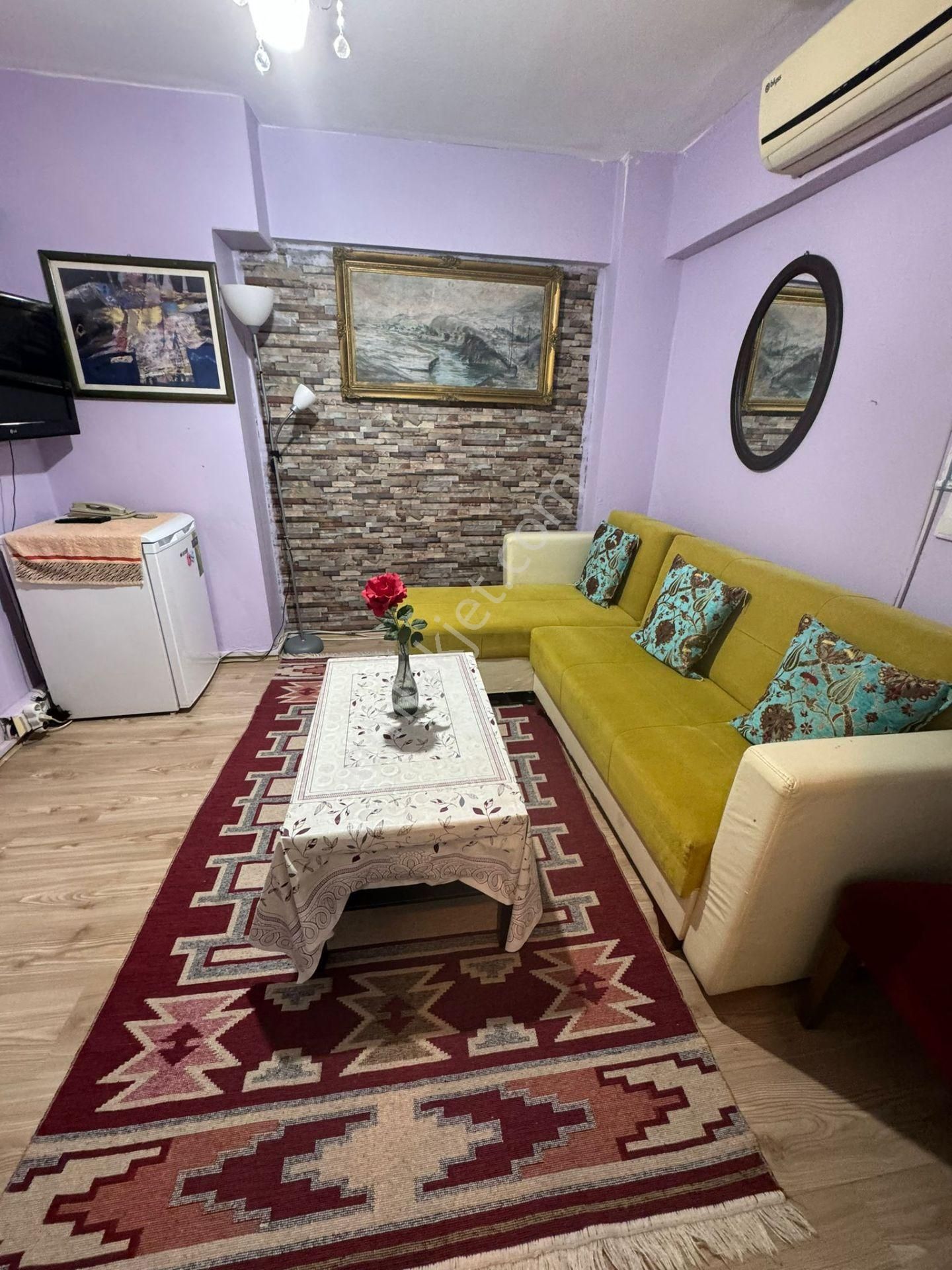 Şişli Elmadağ'da Her Şey Dahil Eşyalı (1+1) Kiralık Daire - Görsel 6