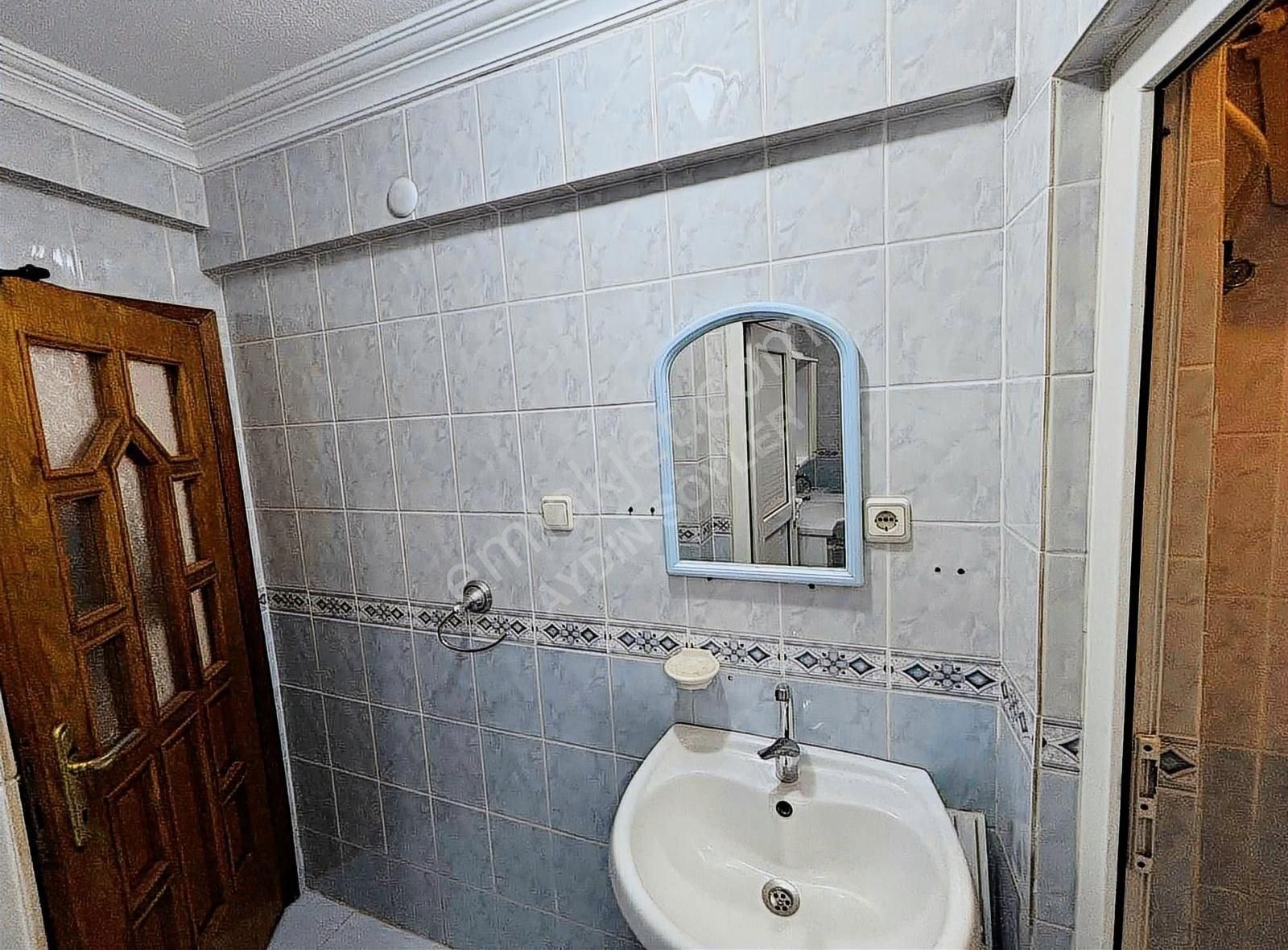 Osmangazi Bağlarbaşı Kiralık Daire Aydın Söyler Gayrimenkul'den Kiralık 3+1 Daire