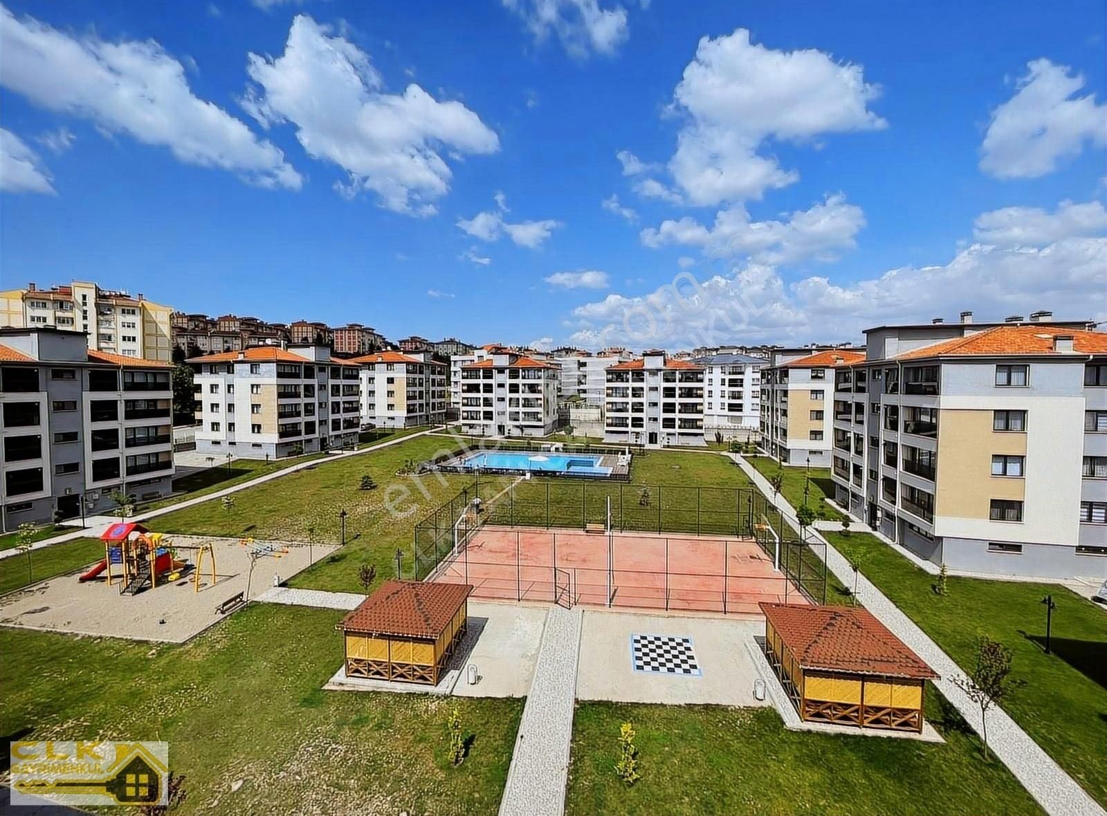 Odunpazarı Ihlamurkent Satılık Daire Ihlamurkent Site İçerisi Havuzlu Ebeveyn Banyolu 3+1 Satılık