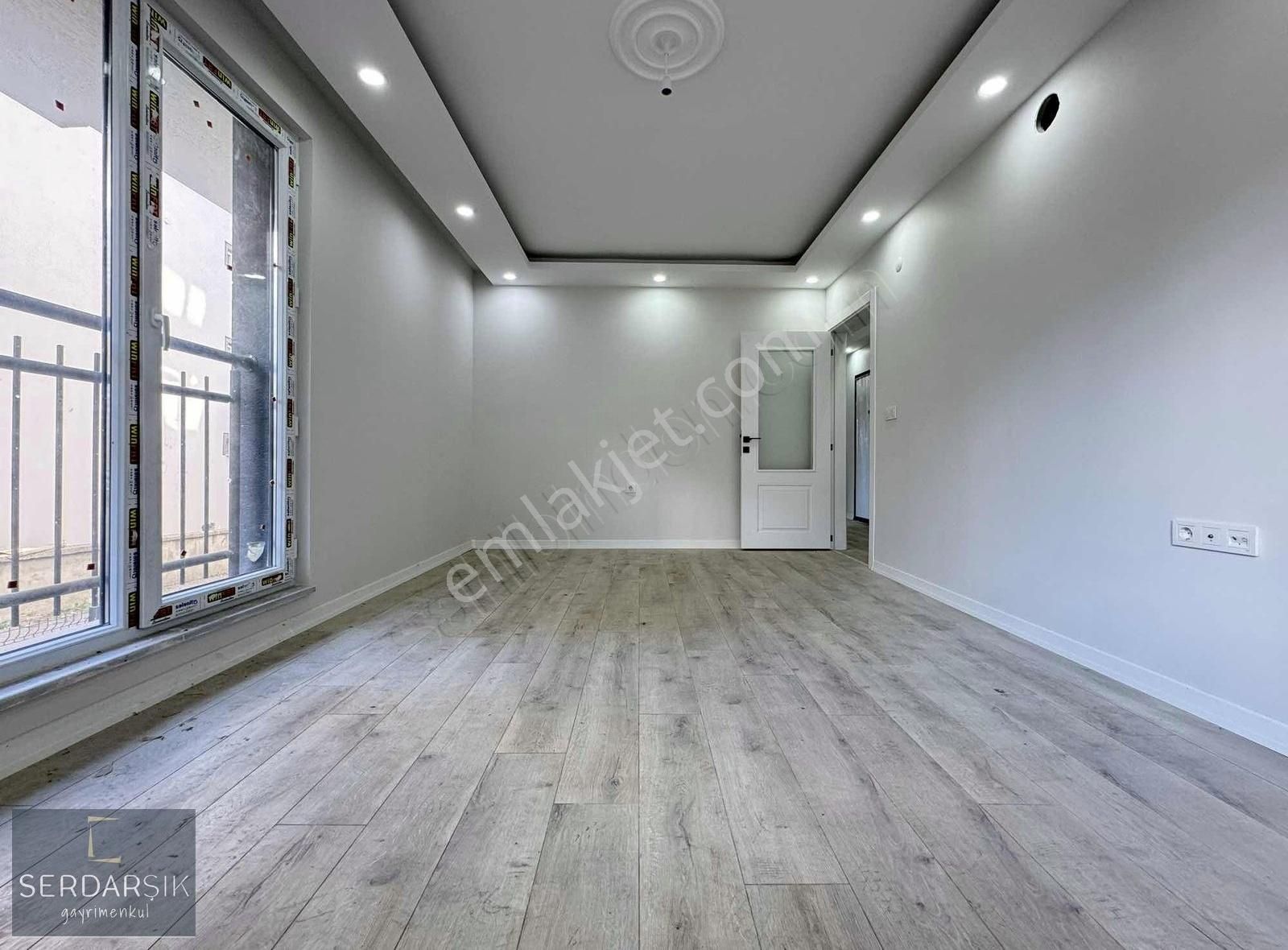 Darıca Osman Gazi Satılık Daire *aşıroğlu Caddesi Mevkii Sıfır Asansörlü 2+1 95m² Lüks 1.kat*!