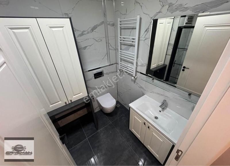 Beylikdüzü Cumhuriyet Satılık Daire 1+1 Flat For Sale In Beylikdüzü Cumhuriyet Close To Metrobus