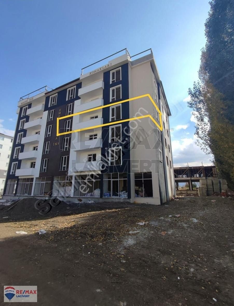 Pasinler Kasımpaşa Satılık Daire Re/max Lacivert'ten Pasinler'de Satılık Sıfır 3+1 Daire