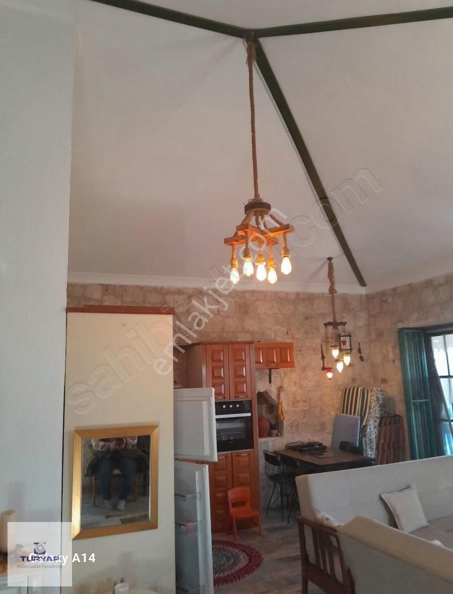 Didim Balat' Ta Bahçeli Müstakil Taş Ev - Görsel 11