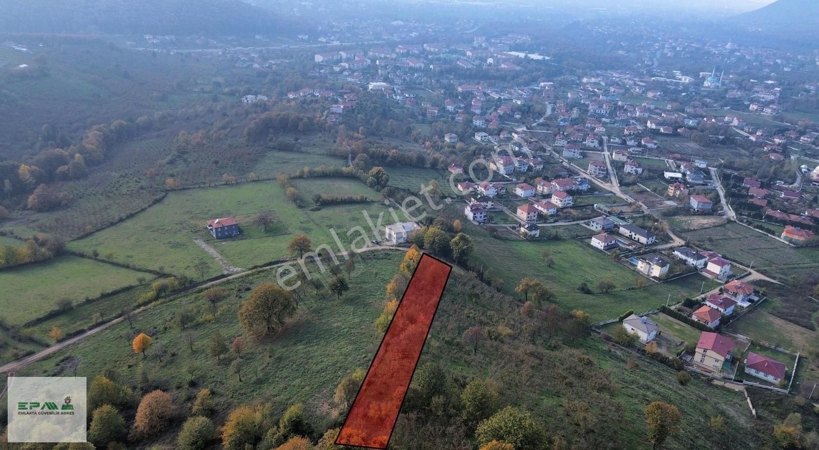 Akyazı Şerefiye Satılık Bağ & Bahçe Epa Tekbirden Akyazı Şerefiyede 2.414m2 Satılık Arsa