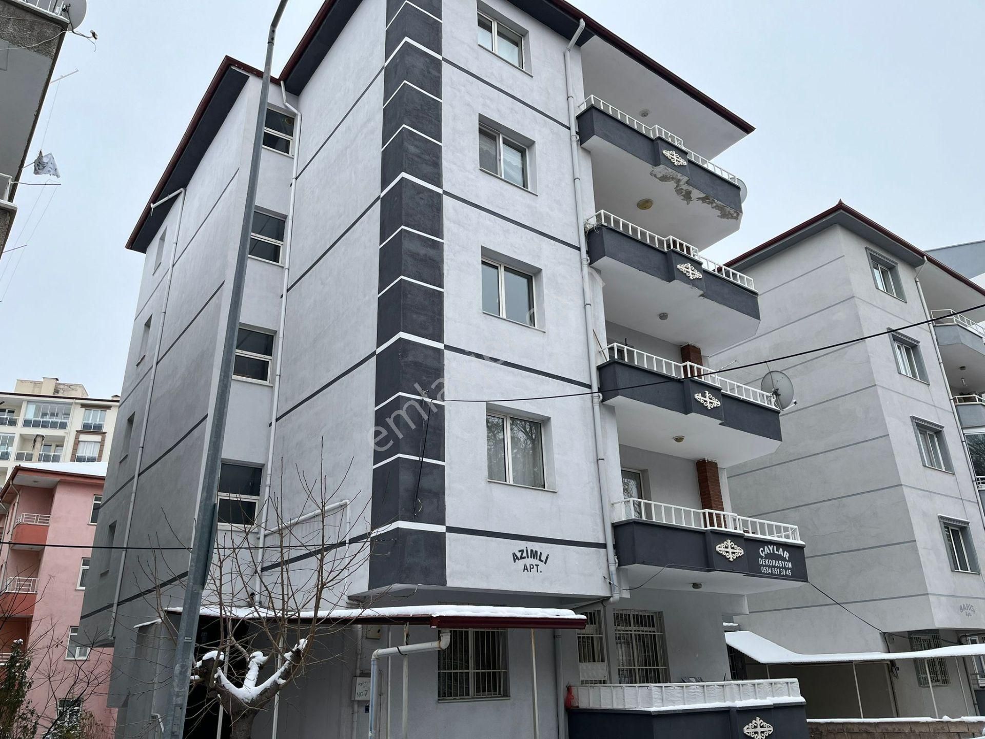 Niğde Merkez Aşağı Kayabaşı Satılık Daire Niğde Merkez Eski Rektörlük Yanı 2.kat Kombili 3+1 Satılık Daire