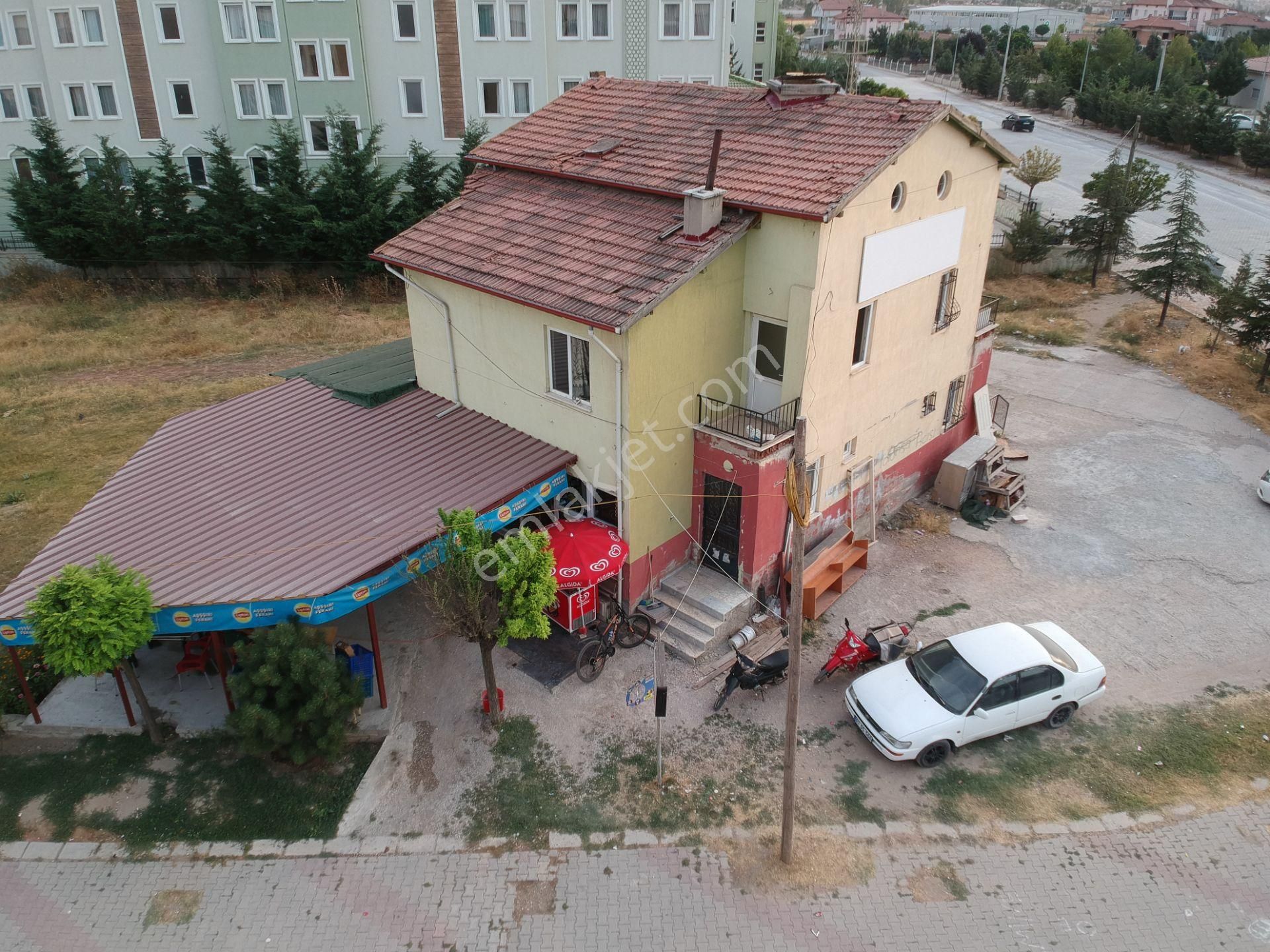 İlbey // Şuhut Hastane Yanında 2 Adet (ikiz) Dubleks Villa - Görsel 34