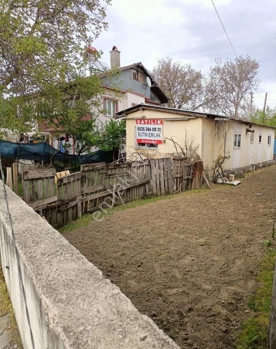 Bolu Merkez Çıkınlar Satılık Konut İmarlı Bolu Merkez Çıkınlar Mah.satılık (353m2) Arsa