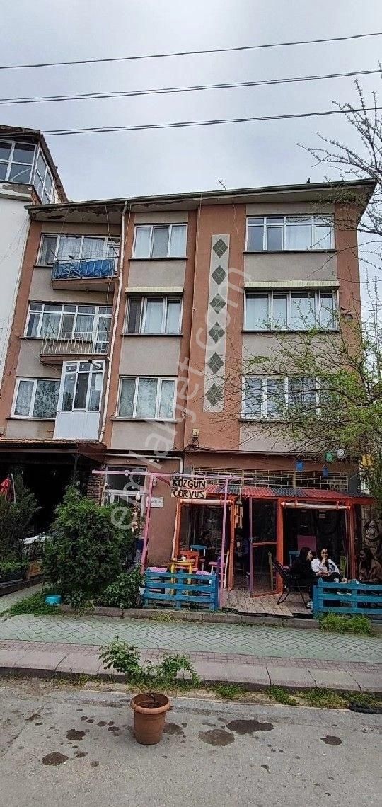 Odunpazarı Kırmızıtoprak Satılık Daire İstiklal Mahallesi Satılık 2+0 Bakımlı Daire