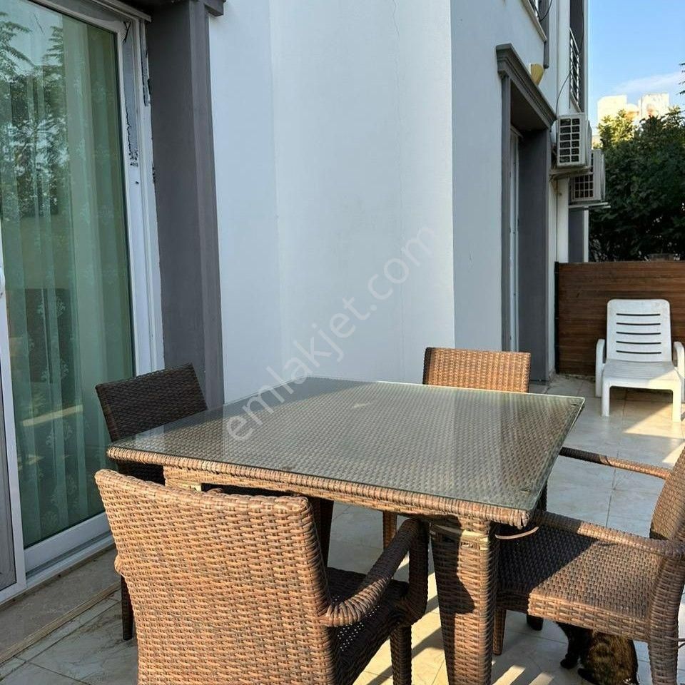 Girne Karaoğlanoğlu'nda Eşyalı Satılık 1+1 Daire !! - Görsel 14