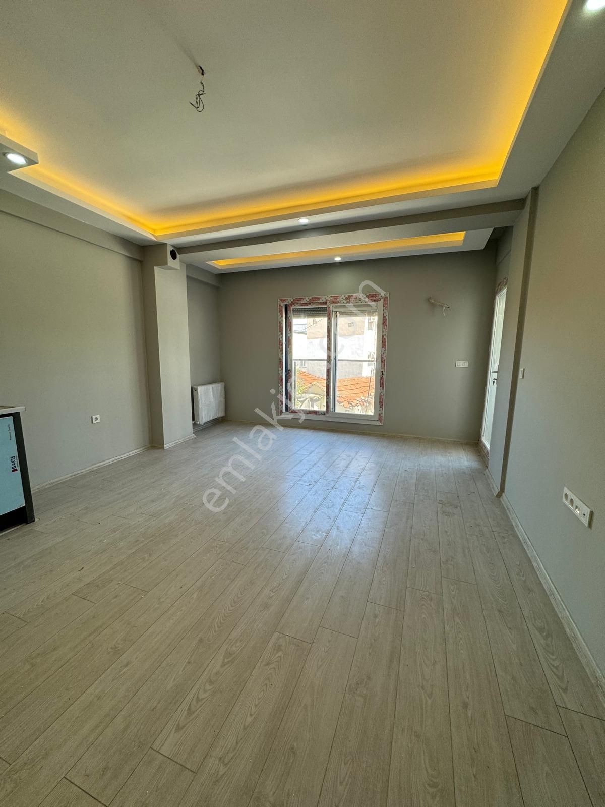 Menemen 9 Eylül Kiralık Daire Yiğitoğlu Gm'den Kiralık Ulukentte 2+1 A.mutfak Sıfır Daire