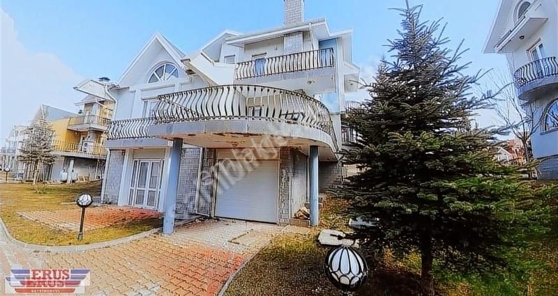 Gölbaşı İncek Kiralık Villa *** Erus *** Parlementerler Çevregöl Sit. Müstakil Villa