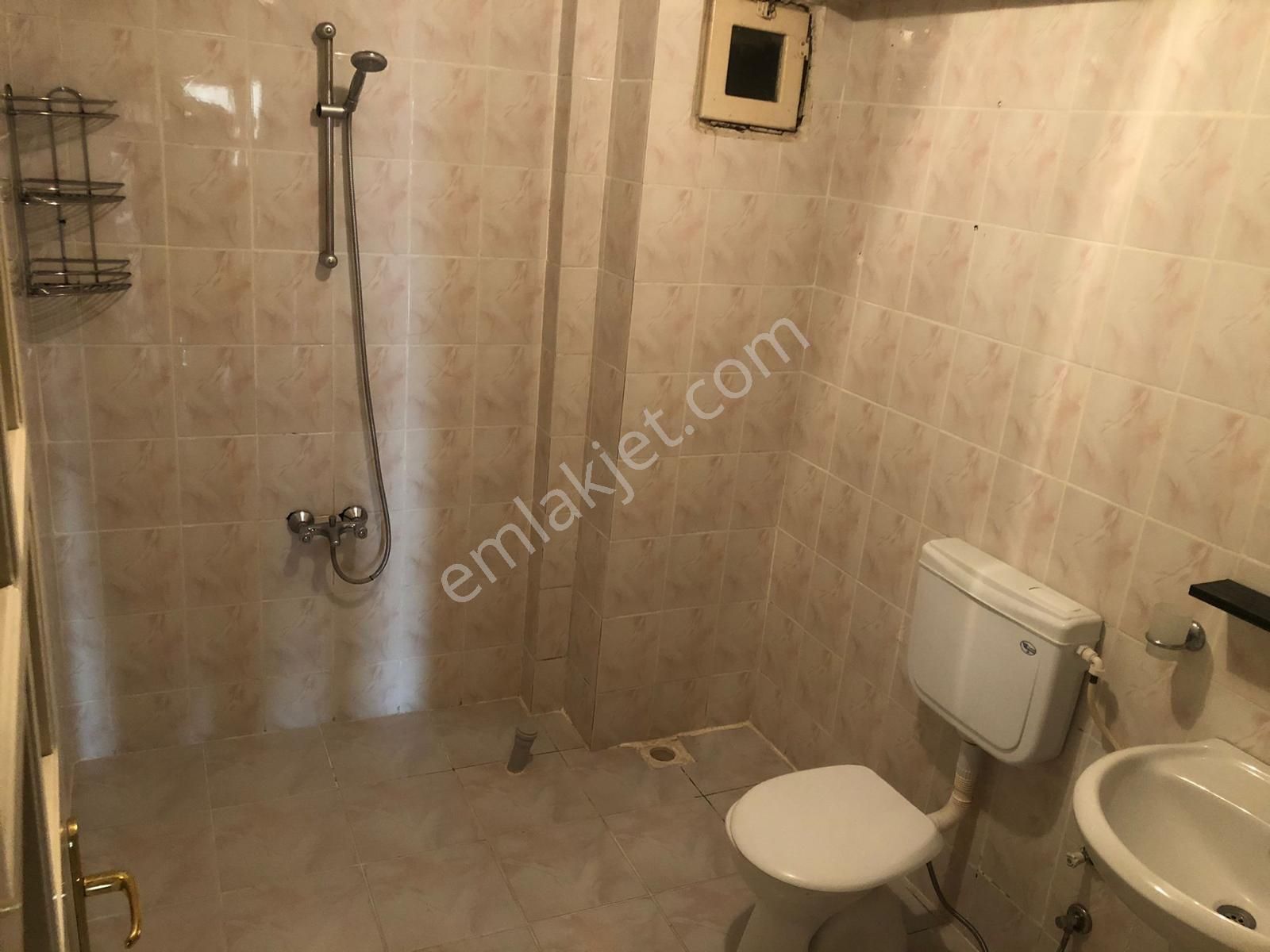 Çorum Merkez Bahçelievler Kiralık Daire Arkadaş Emlaktan Mehmet Akif Ersoy Cad .barış Manço Park Civarı Kiralık Daire