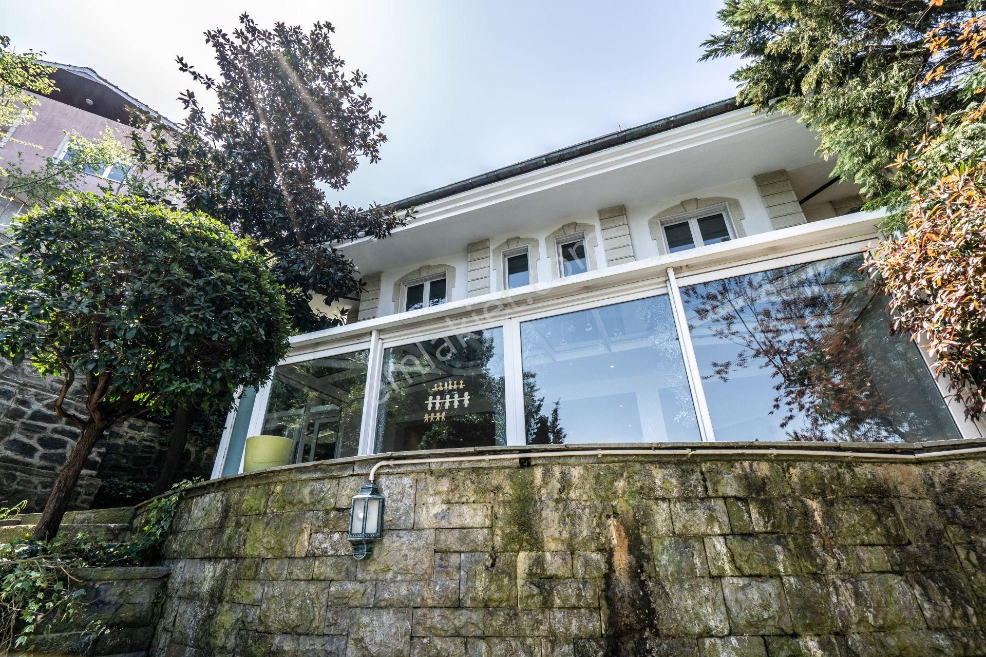 Tarabya Köşk Evler Sitesi'nde 5+2 Satılık Villa - Görsel 6