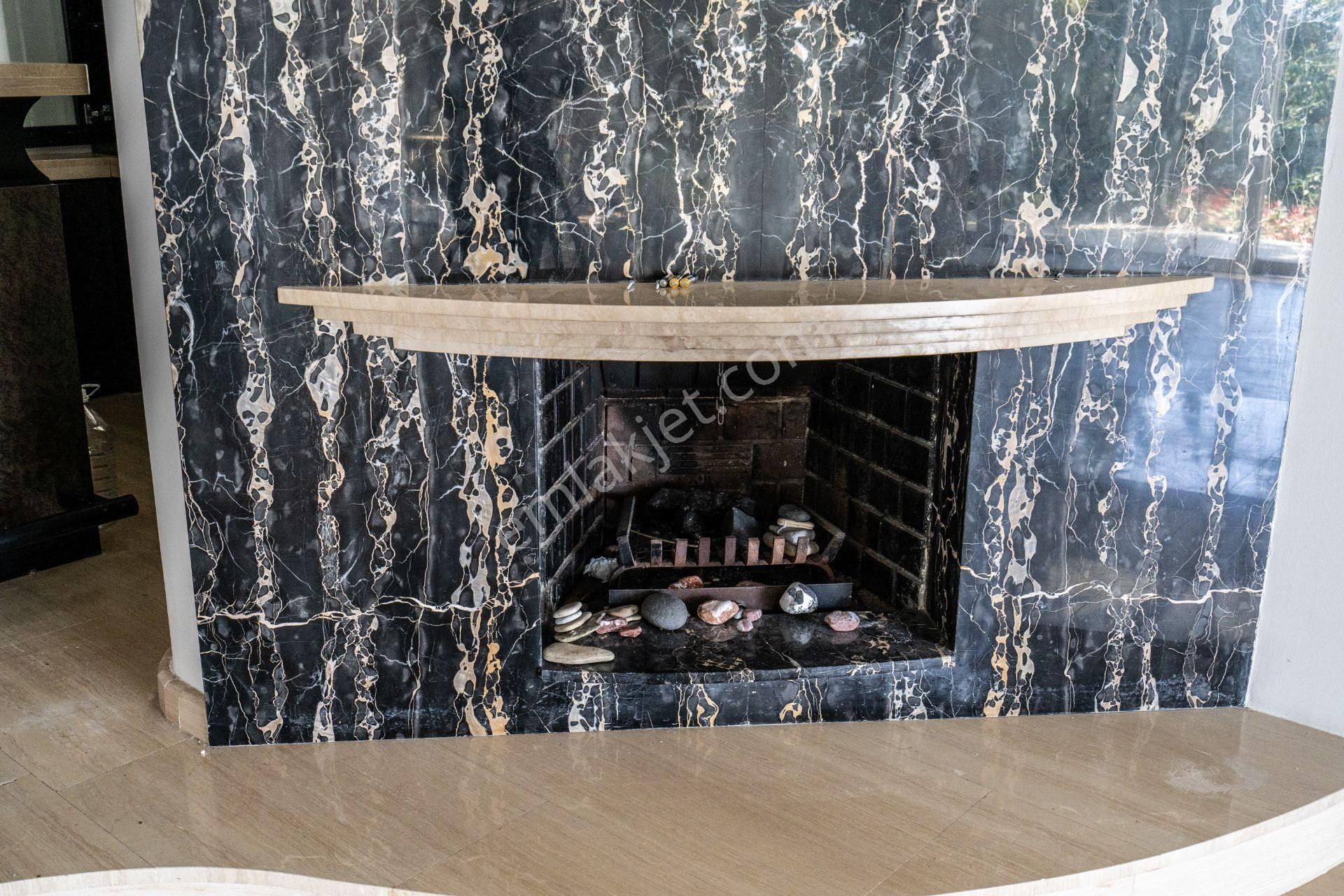 Tarabya Köşk Evler Sitesi'nde 5+2 Satılık Villa - Görsel 16