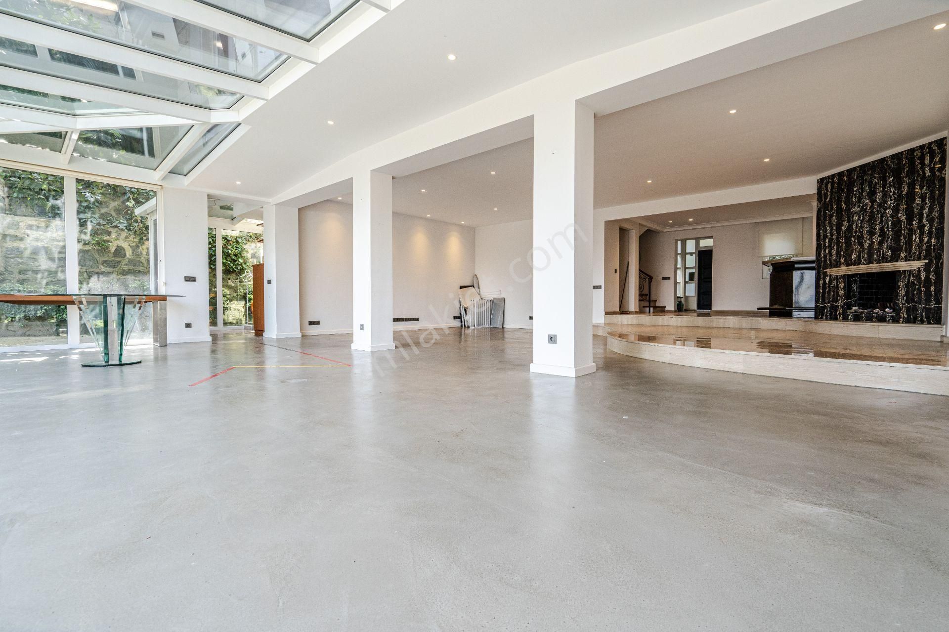 Tarabya Köşk Evler Sitesi'nde 5+2 Satılık Villa - Görsel 12