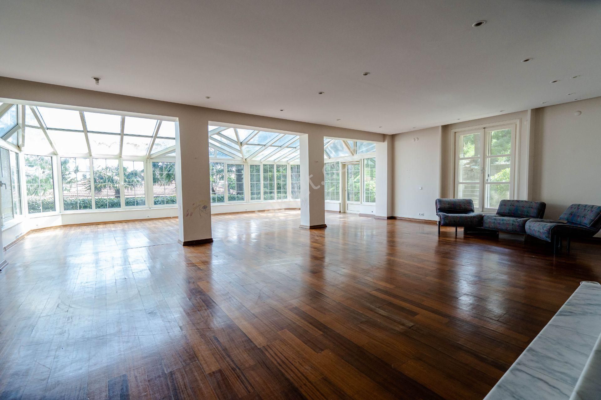 Tarabya Köşk Evler Sitesi'nde Satılık Villa - Görsel 11