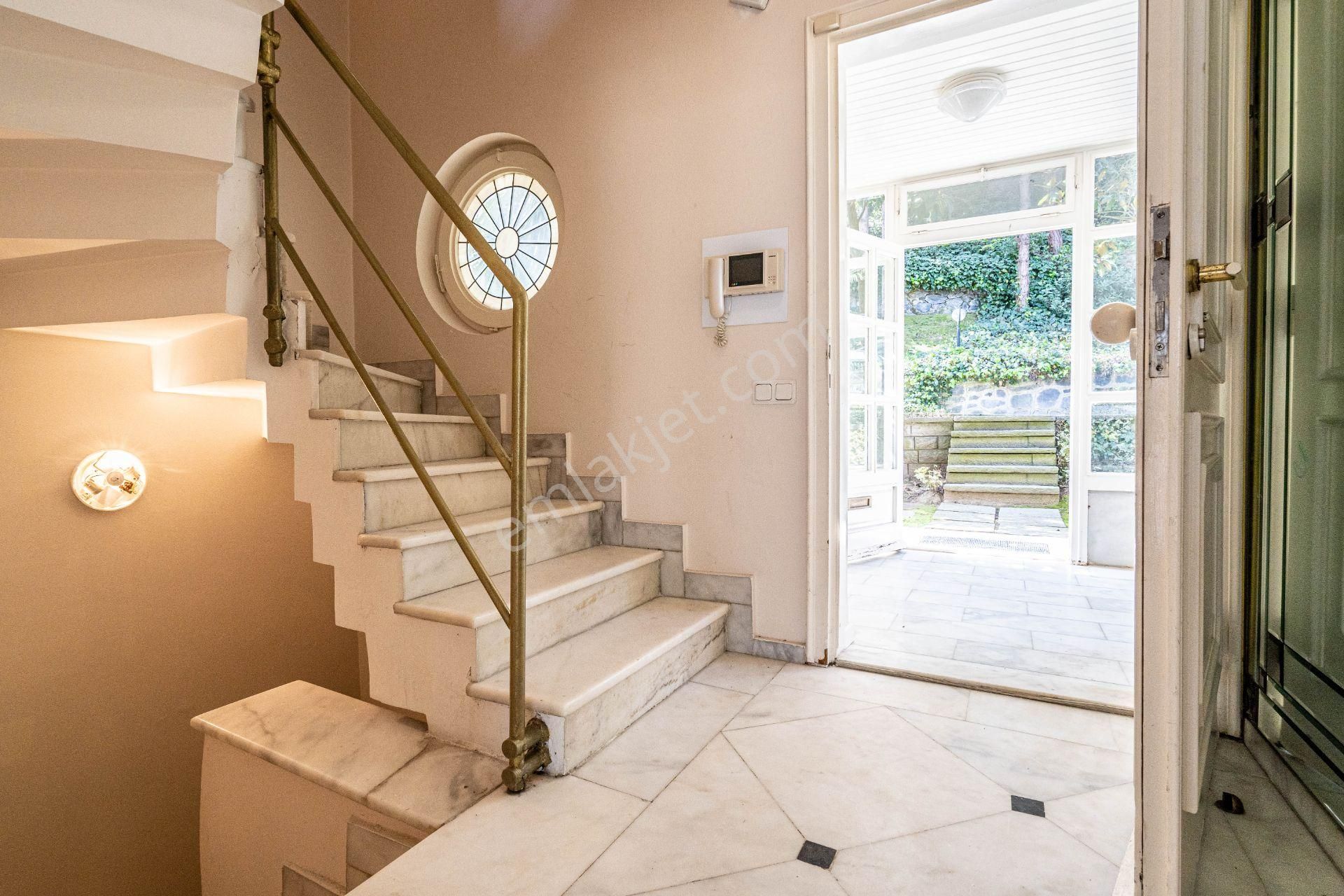 Tarabya Köşk Evler Sitesi'nde Satılık Villa - Görsel 15