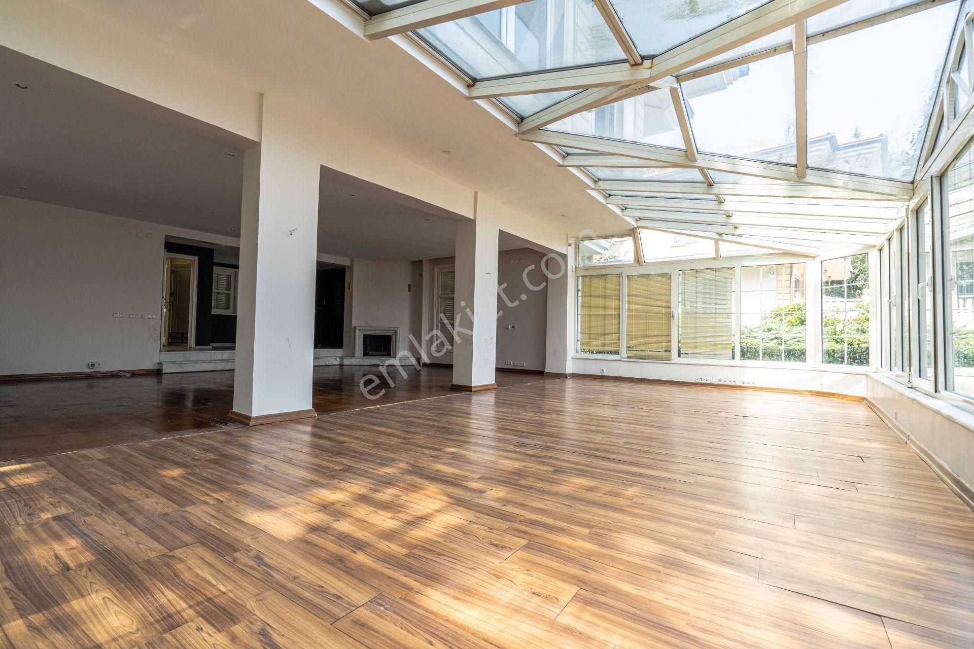 Tarabya Köşk Evler Sitesi'nde Satılık Villa - Görsel 14