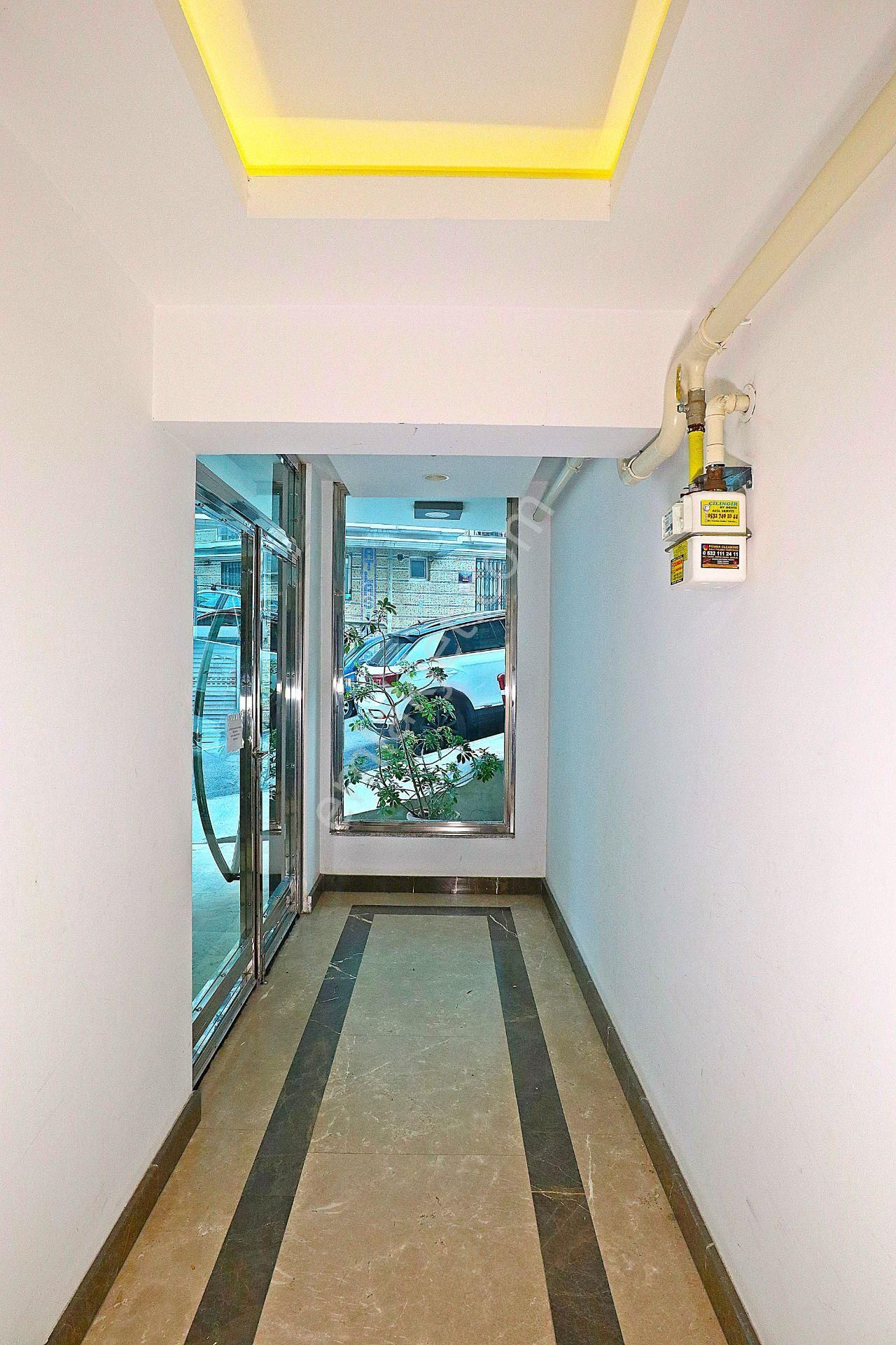 Acil Satılık 10 Yaşında Asansörlü,otoparklı Arakat Köşe Daire - Görsel 32