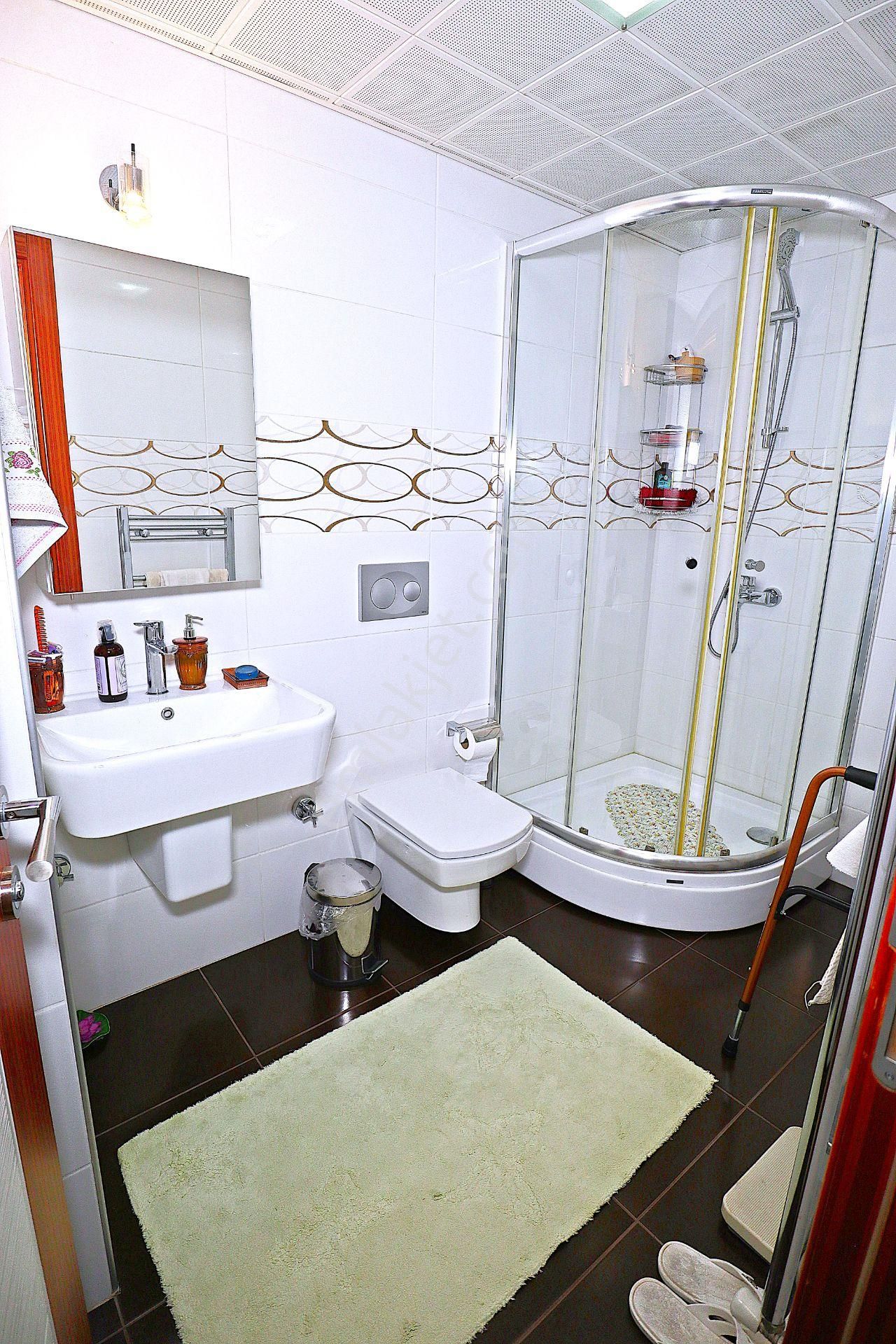 Acil Satılık 10 Yaşında Asansörlü,otoparklı Arakat Köşe Daire - Görsel 27