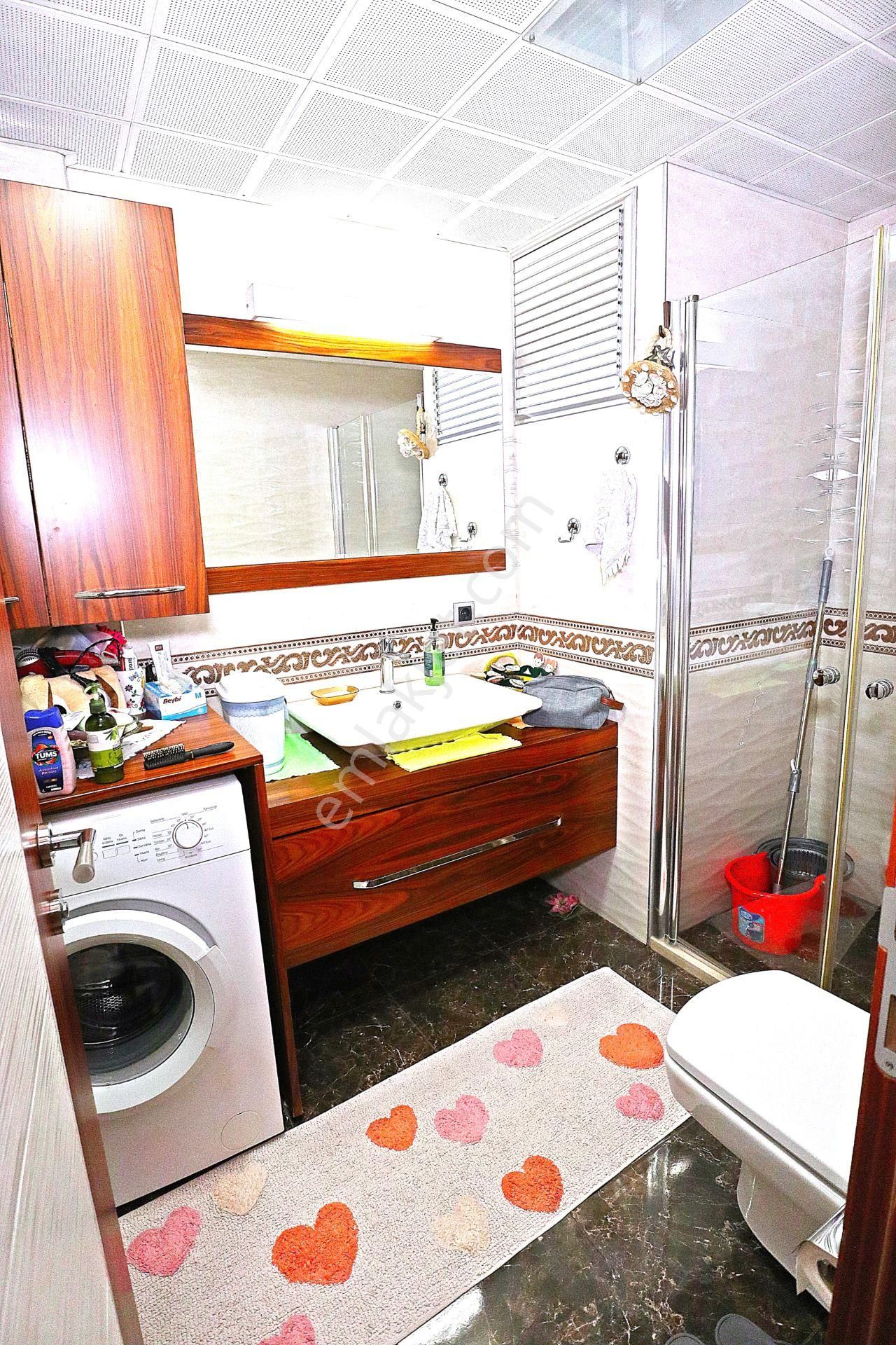 Acil Satılık 10 Yaşında Asansörlü,otoparklı Arakat Köşe Daire - Görsel 19