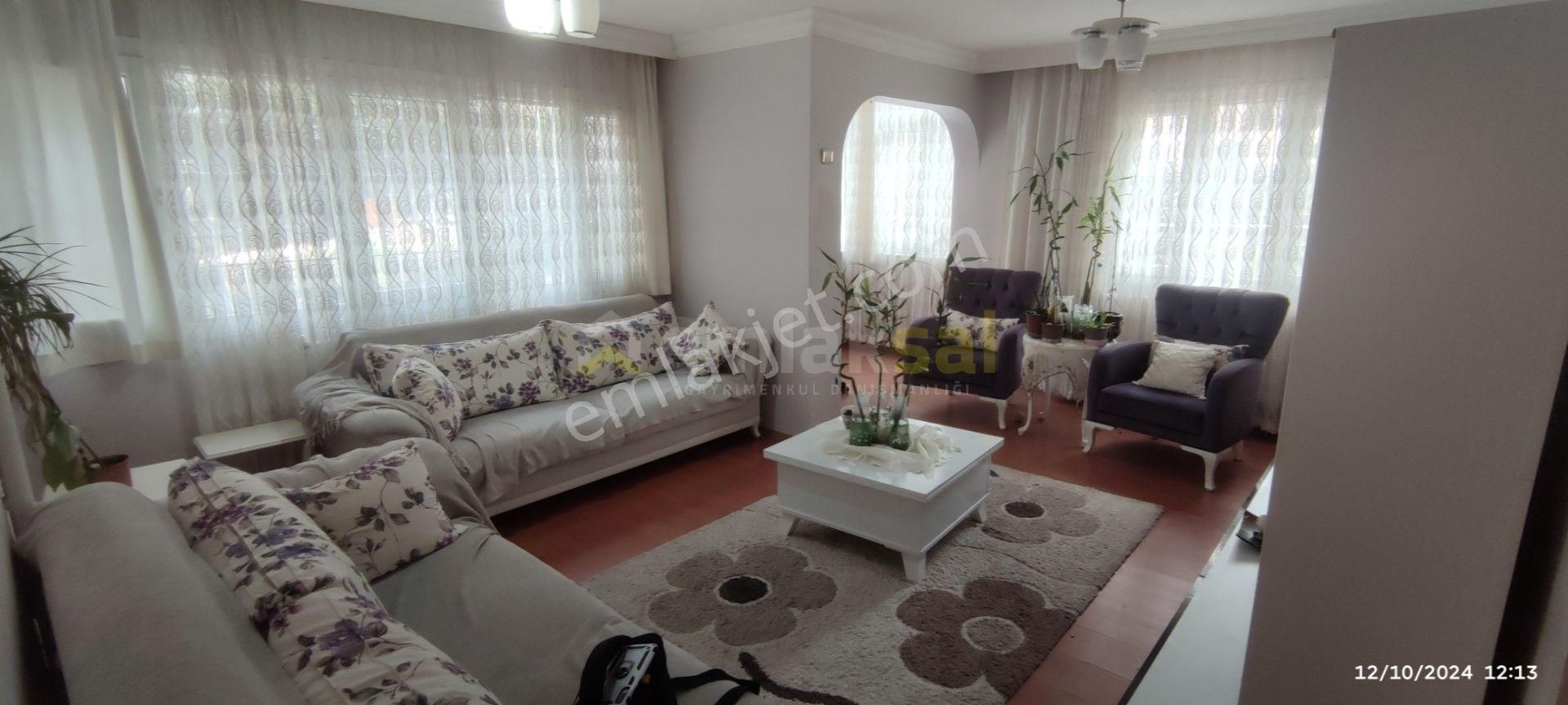 Balçova Korutürk Kiralık Daire Korutürk Kiralık, 2+1 Eşyalı, Ekonomi Yakını Emlaksal'dan Daire