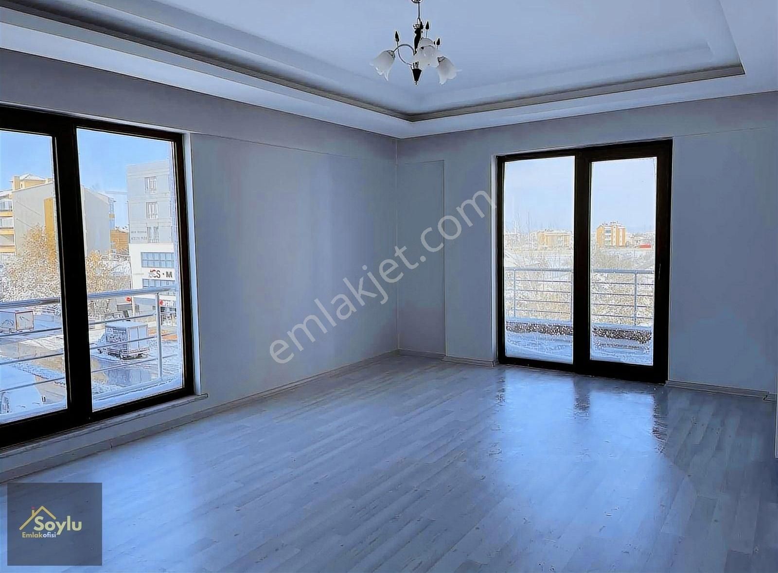 Karapınar Zafer Kiralık Daire Soylu Emlak'tan Kiralık Daire