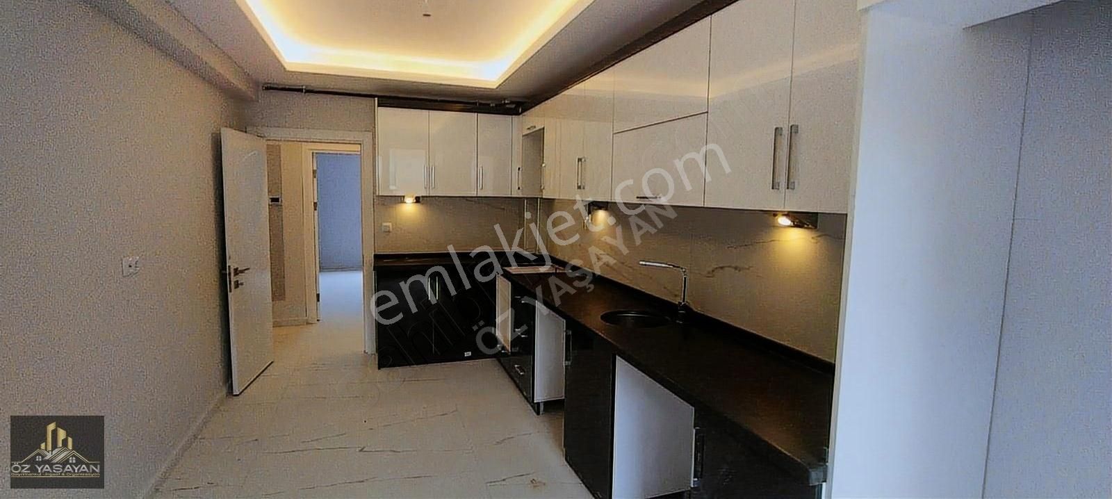 Odunpazarı Emek Satılık Daire Öz Yaşayan Gayrimenkulden Ertaş Cad. Yakını 3+1 120 M2 Daire