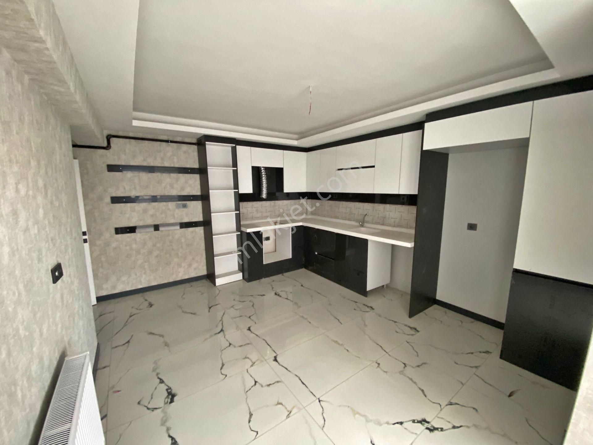 Sincan 29 Ekim Satılık Daire **rsden 29.ekim Mah.3+1 130m2 G.odalı Ebeveyn Banyo Fırsat**