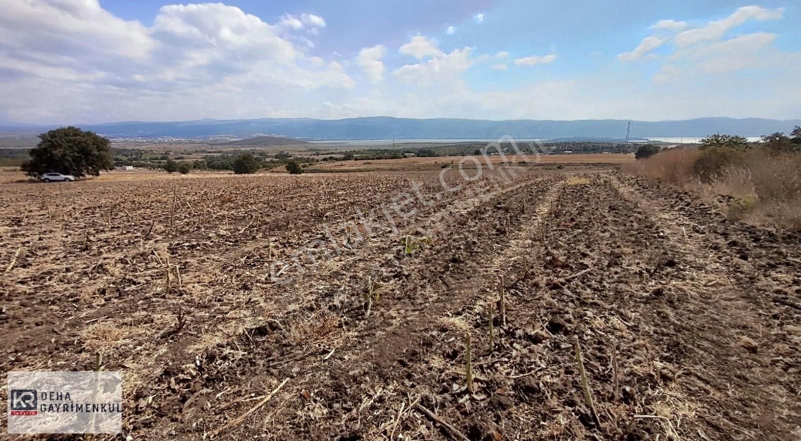 Nilüfer Çatalağıl Satılık Tarla Bursa Nilüfer Çatalağıl Da 10.400 M2 Göl Manzaralı Satılık Arazi