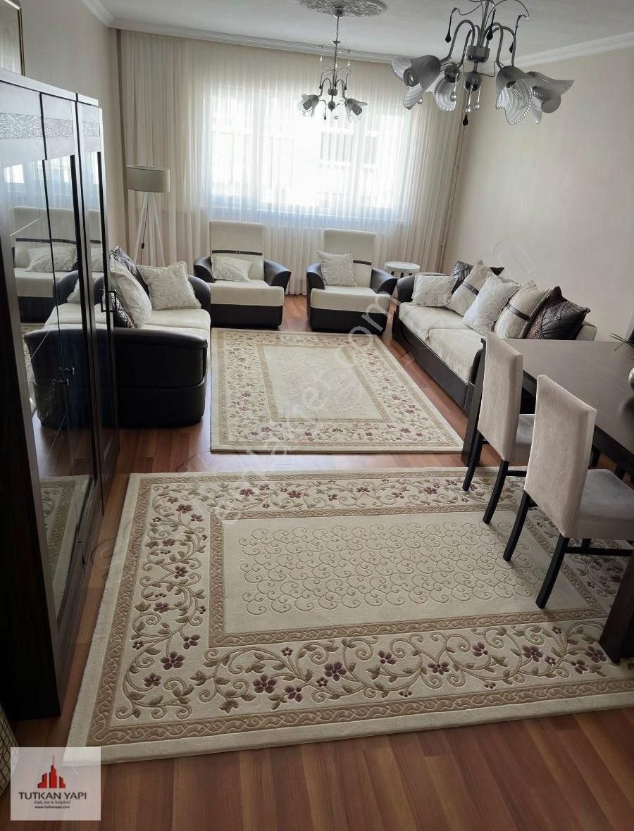 Odunpazarı Gökmeydan Satılık Daire Gökmeydan Mh 140 M2 Bakımlı Daire Satılıktır