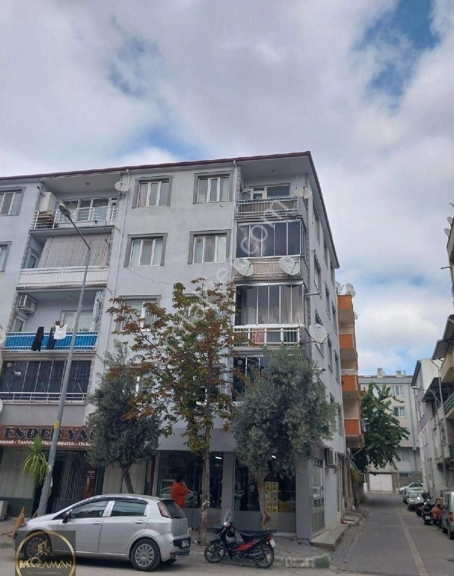 Mustafakemalpaşa Çırpan Satılık Daire Kelepir 3+1 Cadde Üzerinde Büyük Daire