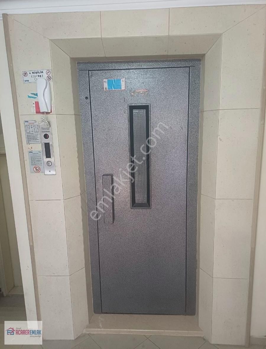 Dikili Salimbey Kiralık Daire Çarşının Kalbinde Jeotermal Isıtmali 2+1 Ayrı Mutfak Daire