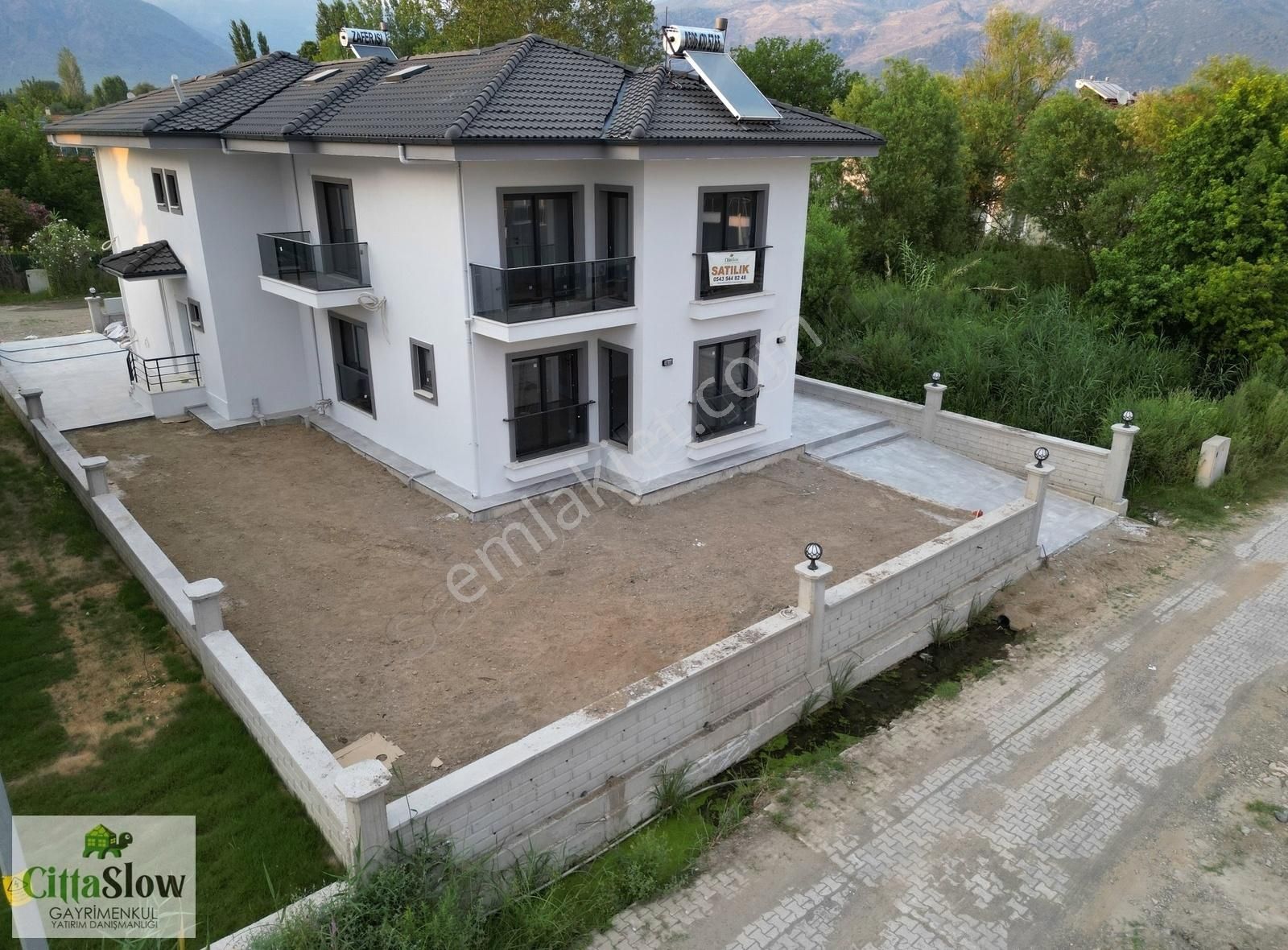 Köyceğiz Ulucami Satılık Villa Cittaslow Gayrimenkul - Köyceğiz'de Göle Yakın 4+1 İkiz Villalar