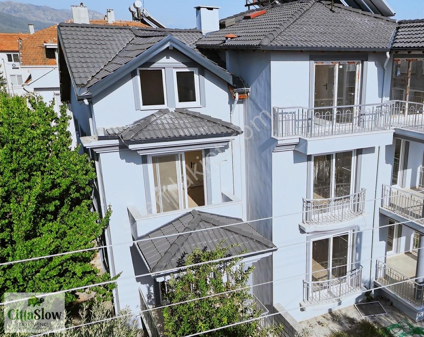 Köyceğiz Gülpınar Kiralık Villa Cittaslow Gayrimenkul'den Köyceğiz Gülpınar'da Tribleks Villa