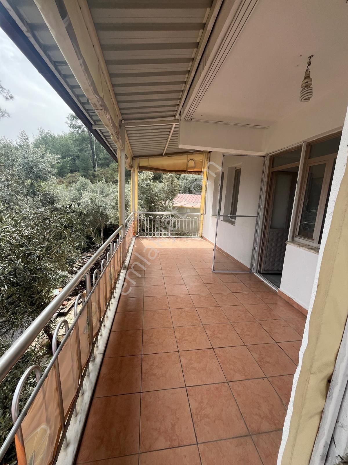 Çiftlikte Evcil Hayvan Müsadeli Kiralık 2+1 Daire