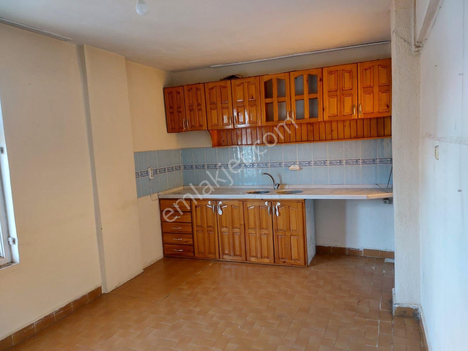 Çamköyde Kiralık Geniş 1+1 Daire