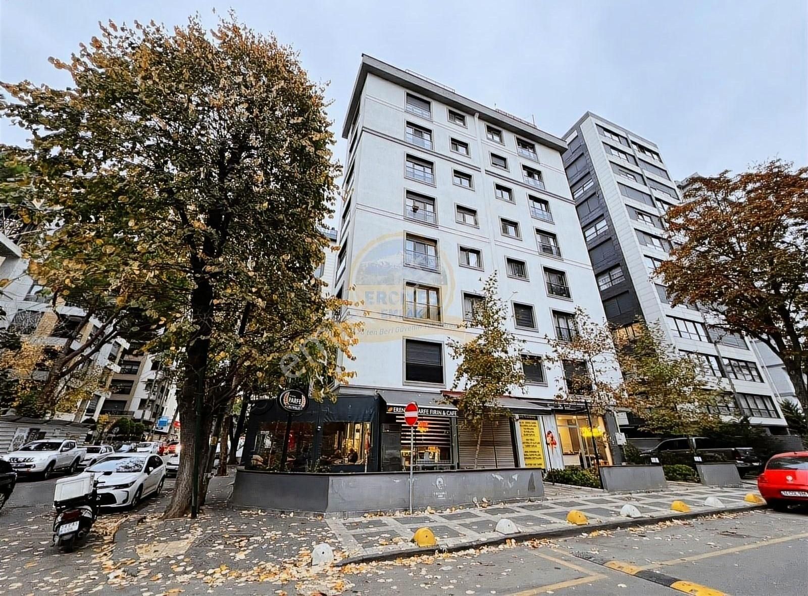 Kadıköy Erenköy Satılık Daire Erciyes'den Erenköy'de 2019 Yapımı Binada 3+1 Kombili 130 M2